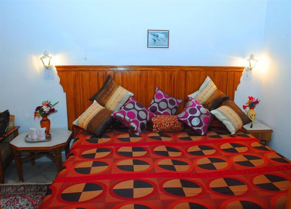 Hotel Harmony Кхаджурахо Экстерьер фото
